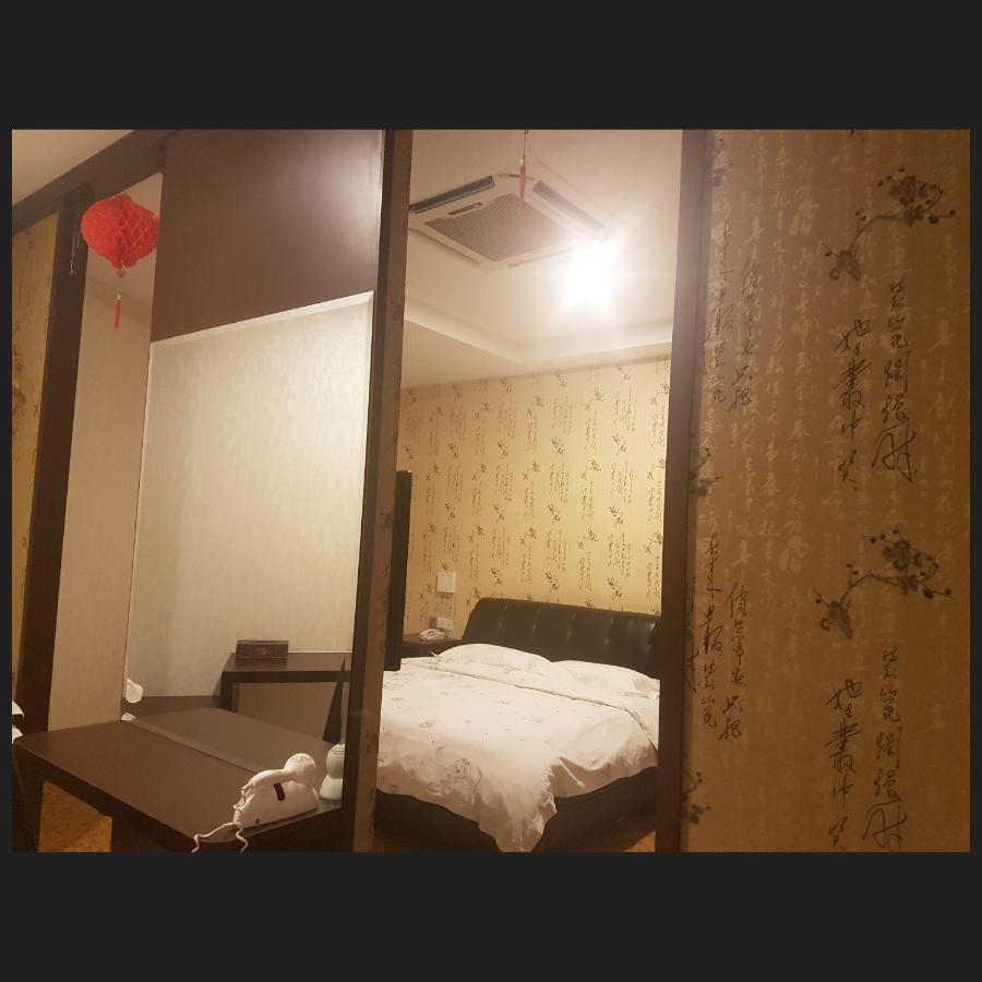 Hotel Tebrau Ct Johor Bahru Exterior foto